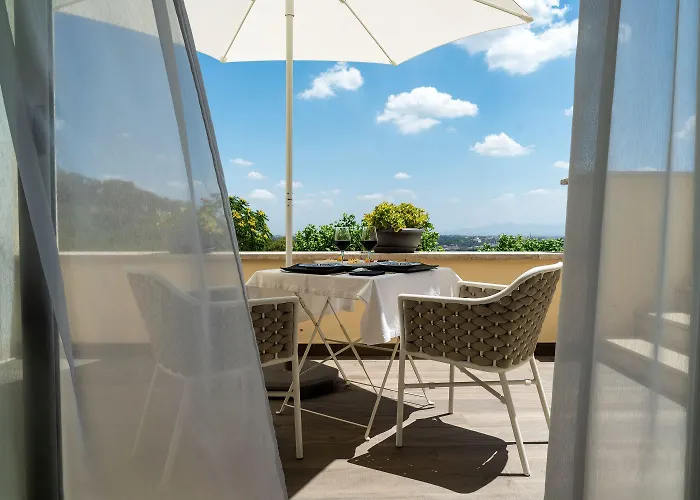 Hotel Monastero Dei Santi